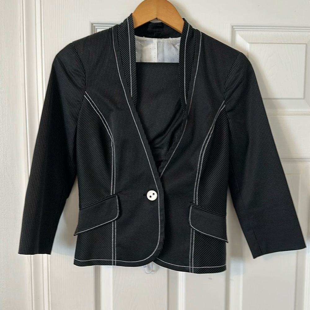 Bebe Pencil Skirt (4) & Jacket Set (6)